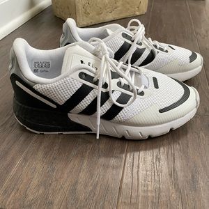 Adidas woman’s sneaker.